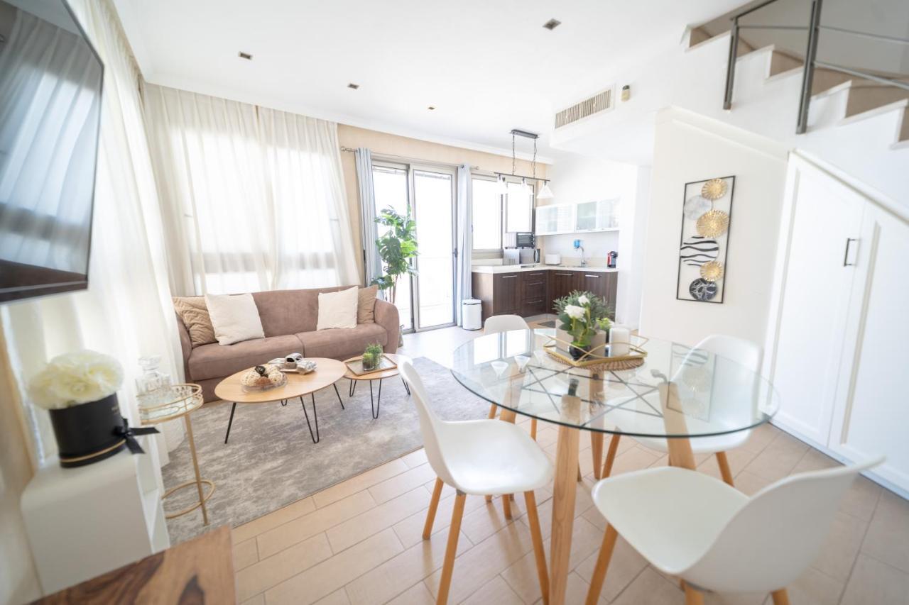 Ocean Executive Apartments - 5 Min From The Beach 텔아비브 외부 사진
