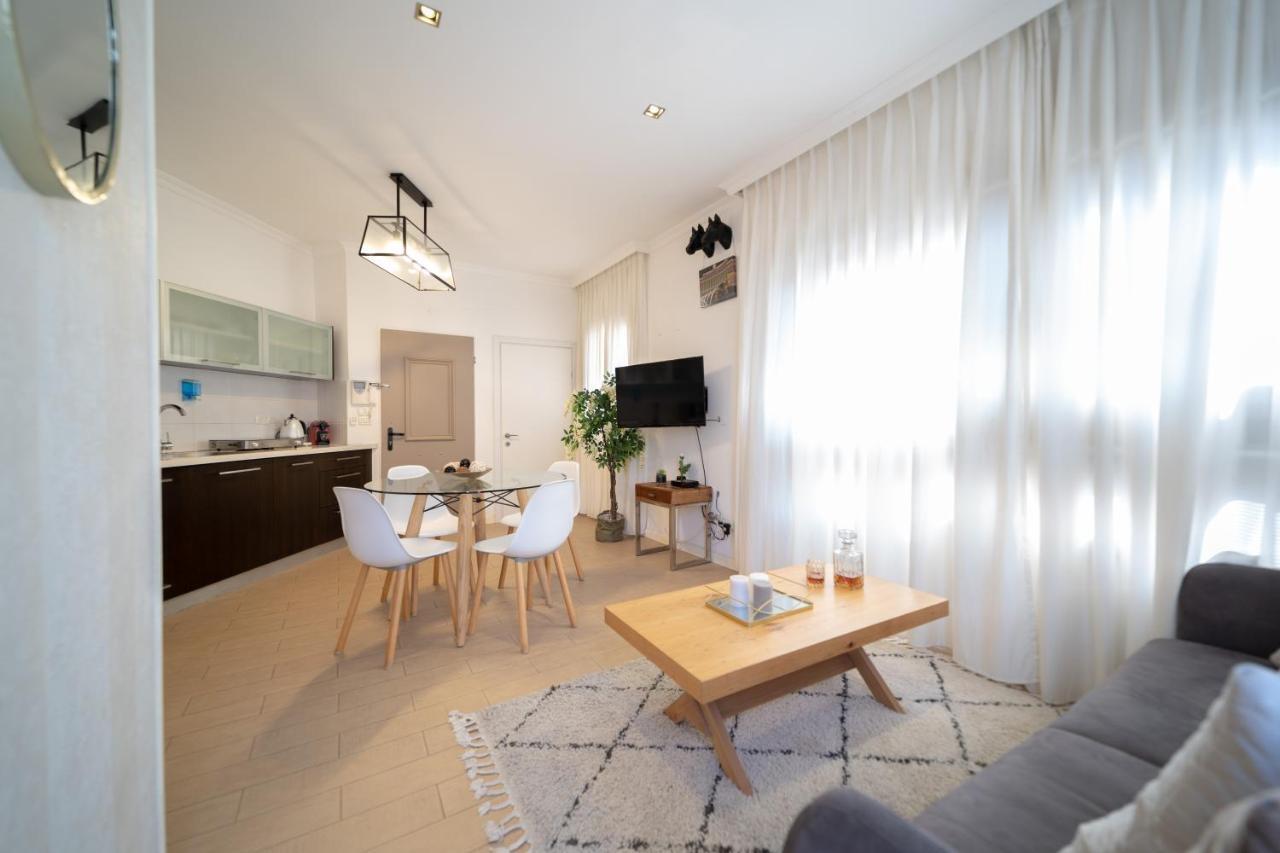 Ocean Executive Apartments - 5 Min From The Beach 텔아비브 외부 사진