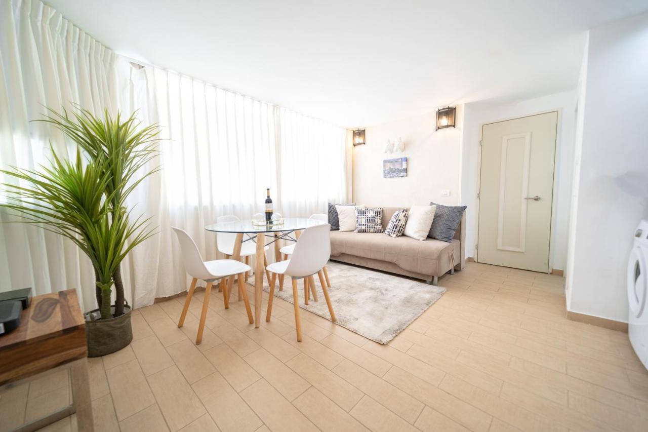 Ocean Executive Apartments - 5 Min From The Beach 텔아비브 외부 사진